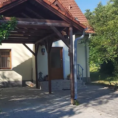 Villa Gejzir 34 *